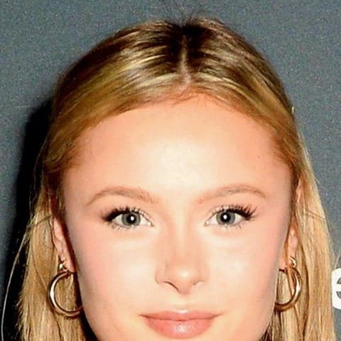 Mia Jenkins