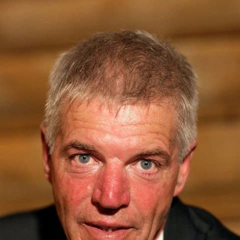 Colin Friels