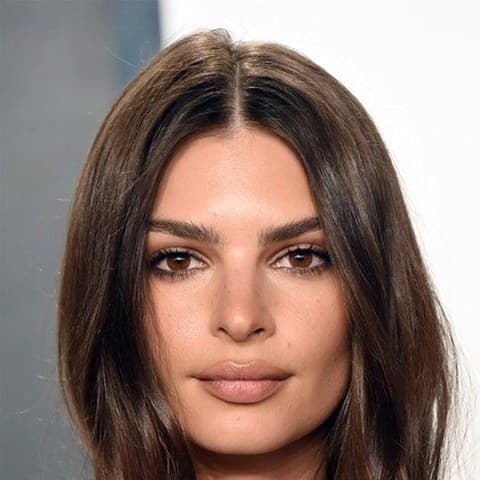 Emily Ratajkowski