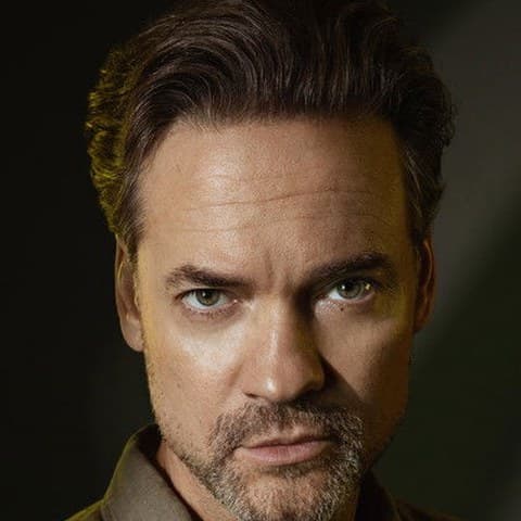 Shane West