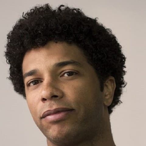 Jesús Evita