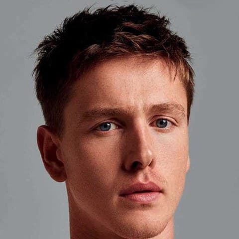 Harris Dickinson