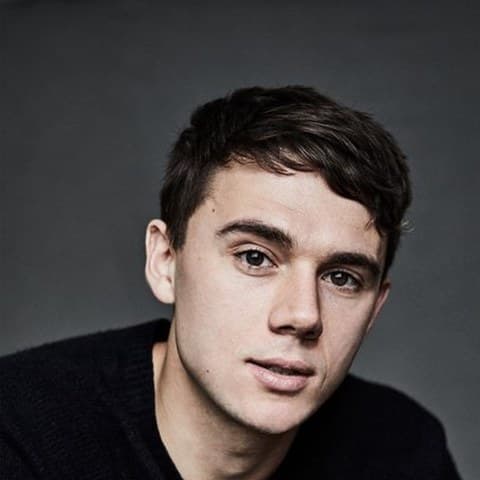 Calam Lynch