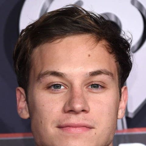 Finn Cole