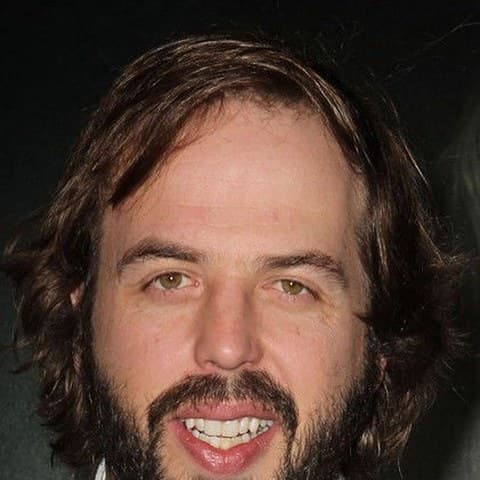 Angus Sampson