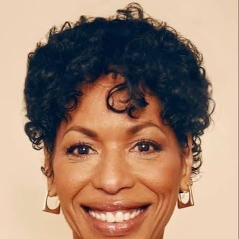 Liza Colón-Zayas
