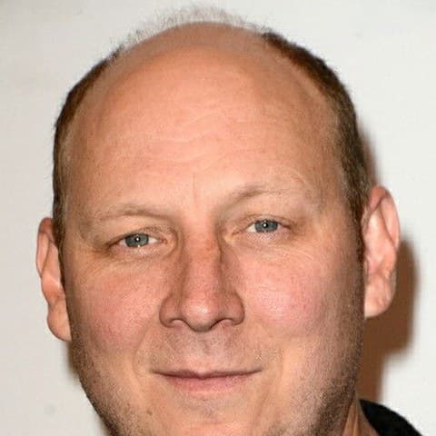 Dan Bakkedahl