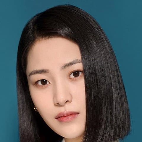 Lee Soo-kyung