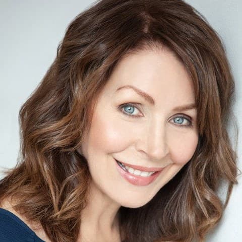 Suzanne Cyr