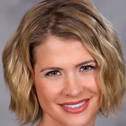 Kristy Swanson