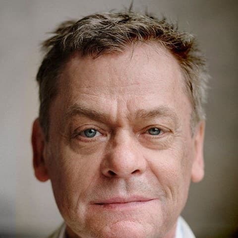 Sylvester Groth