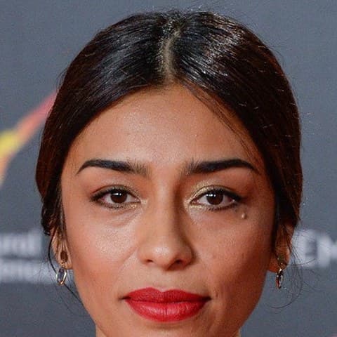 Adriana Paz