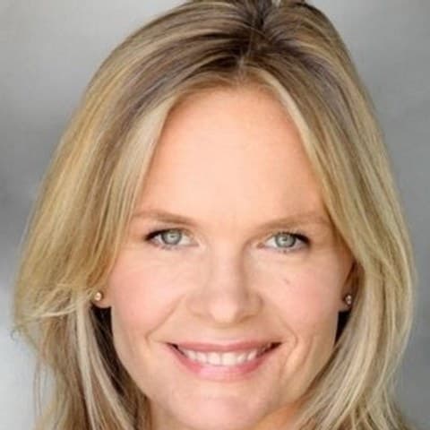 Lindsay Frost