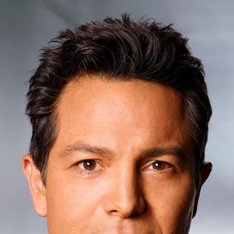 Benjamin Bratt