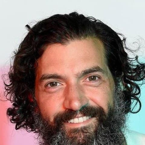 David Alpay
