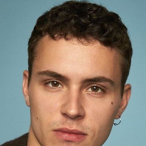 Arón Piper