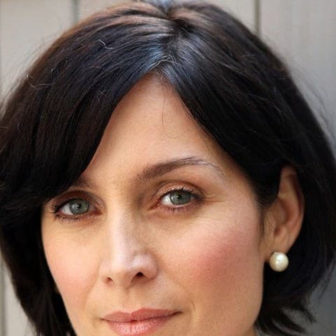 Carrie-Anne Moss