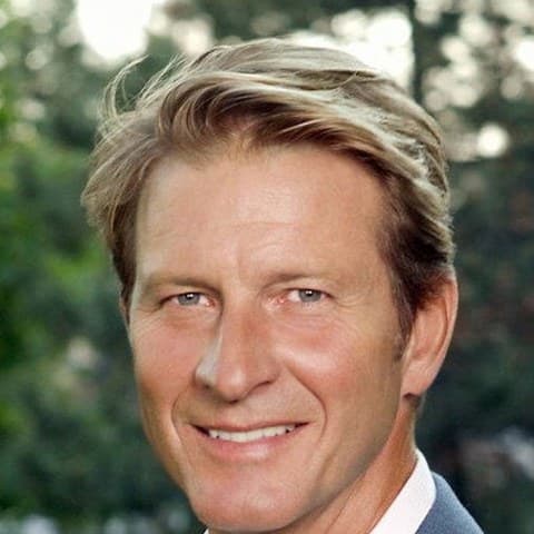 Brett Cullen