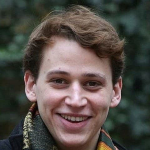 Adrian Pezdirc