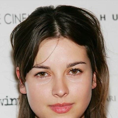 Amelia Warner