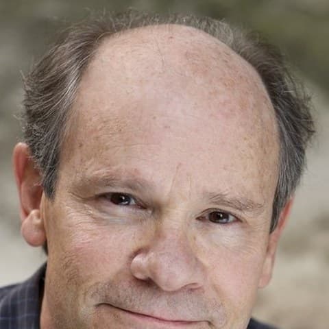 Ethan Phillips