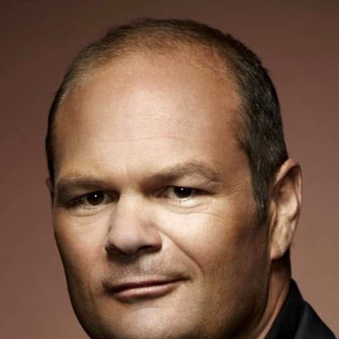 Chris Bauer