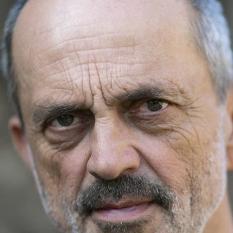 Jacek Koman