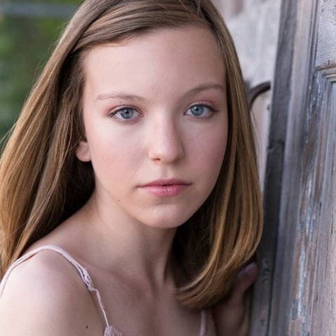 Aislinn DeButch