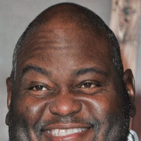 Lavell Crawford