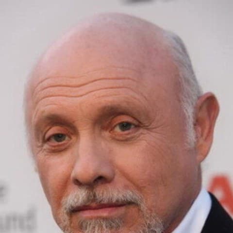 Héctor Elizondo