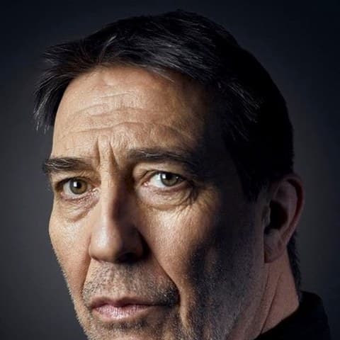 Ciarán Hinds