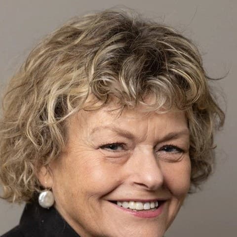 Geneviève Lemon