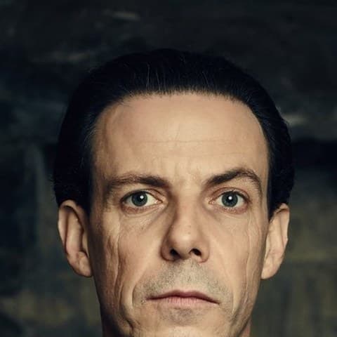 Noah Taylor