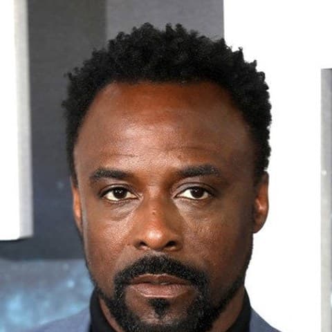 Ariyon Bakare