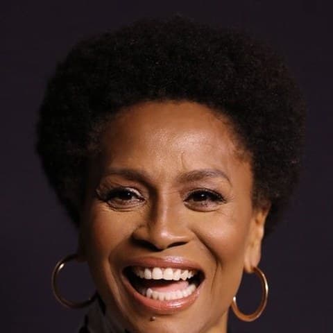 Jenifer Lewis