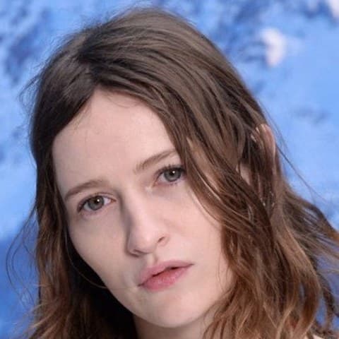 Christa Théret
